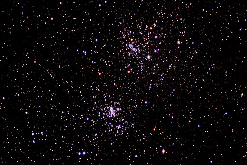 NGC_884_869_LRGB_20071006_3_5_5_5_5.jpg - Amas double de Perse NGC 884 et NGC 869 (LRGB 5m:5m:5m:5m bin: 1x1) - Plutt clair, sans lune, lger vent - William Optics Megrez 80 APO - ST-8XME - Renens 06/10/2007