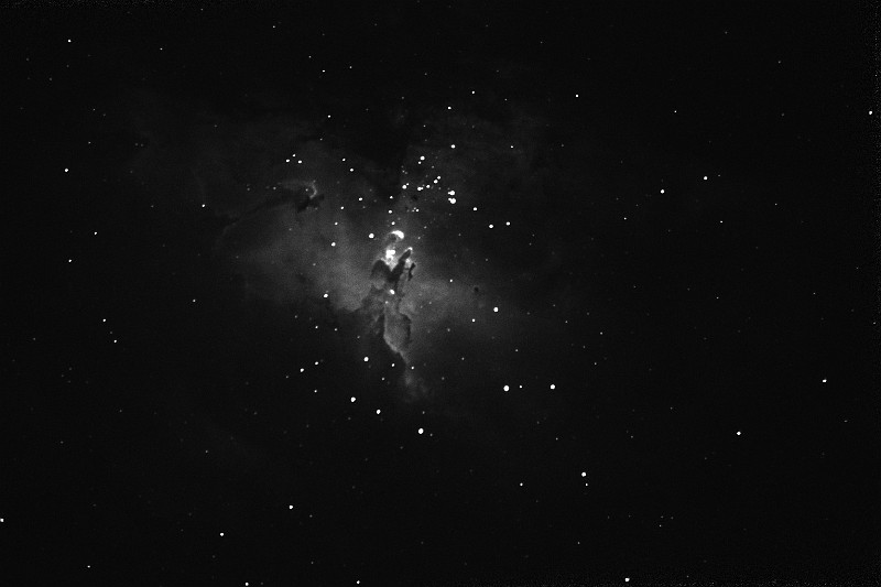 M016_Ha_20070714_2.png - M16 Nbuleuse de l'Aigle (Ha 10 min) - LX200GPS f/6.3 - ST-8XME (0C) - Renens 14/07/2007